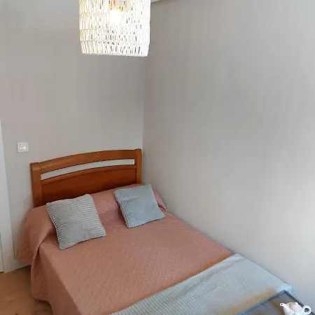 Piso En El Centro Apto 5 Personas Con Garaje Privado Avilés Exterior foto