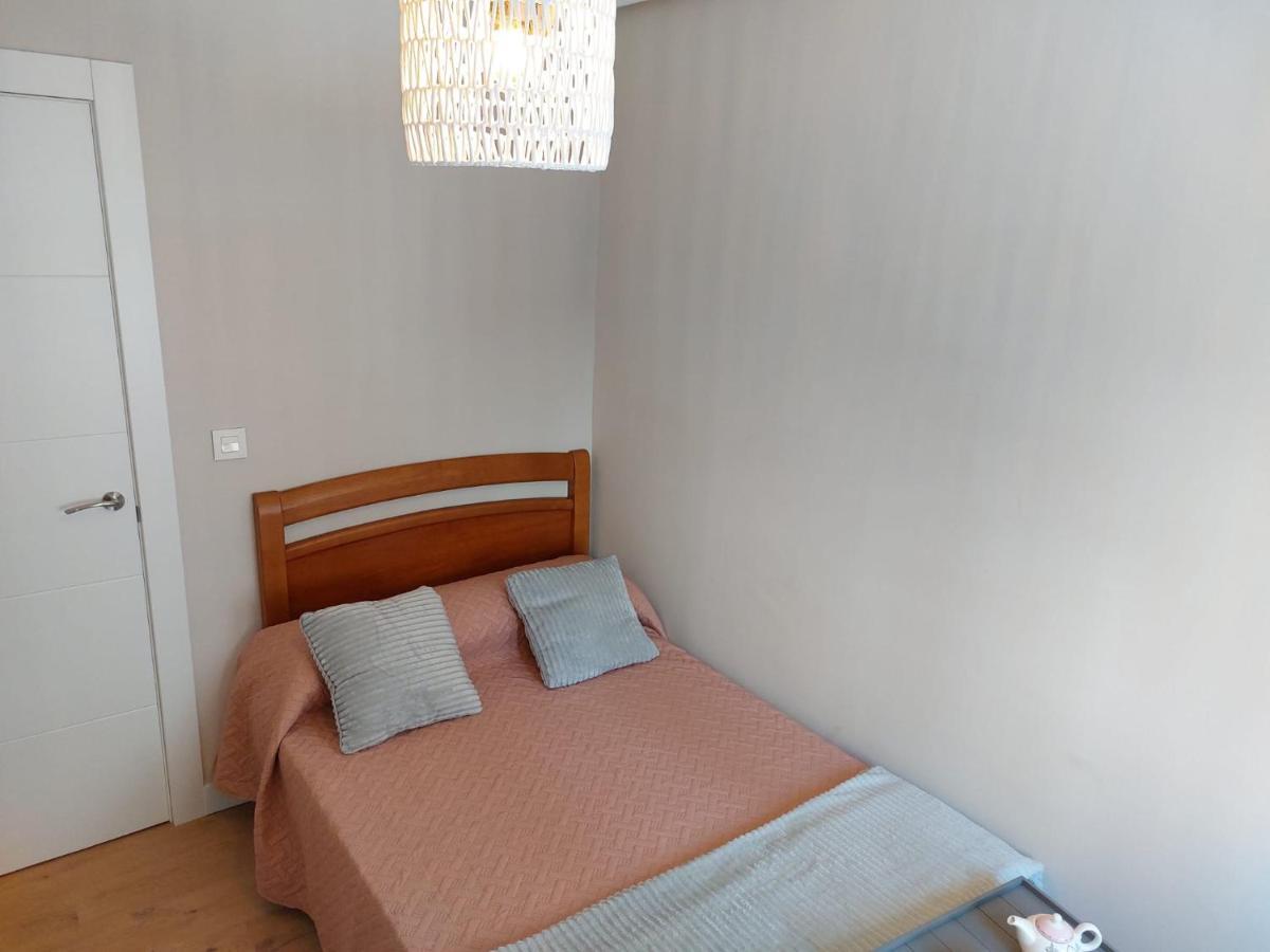 Piso En El Centro Apto 5 Personas Con Garaje Privado Apartment *
