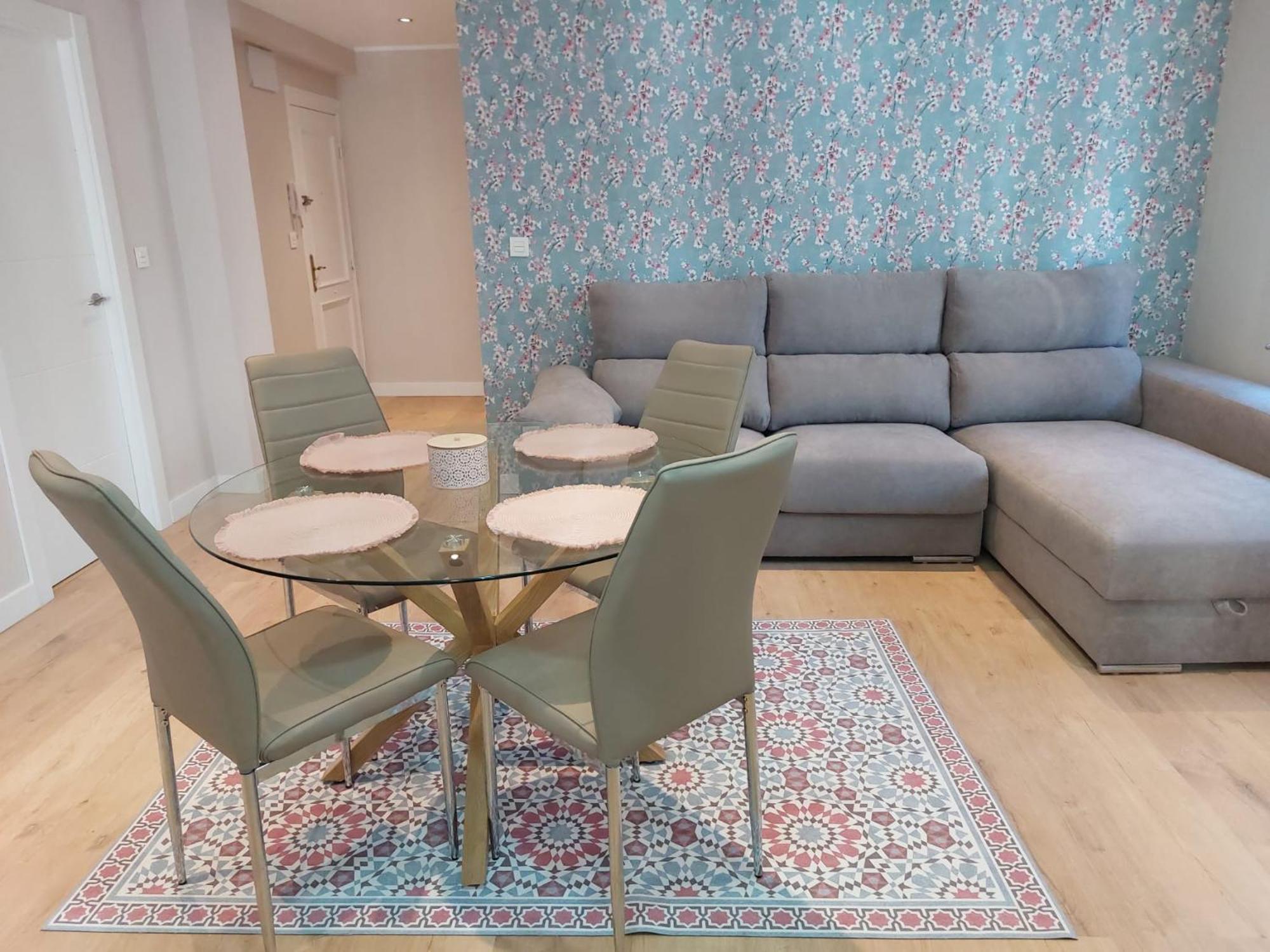 Piso En El Centro Apto 5 Personas Con Garaje Privado Apartment